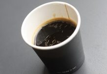 또 논란…. 종이컵에 커피 마셔도 괜찮을까