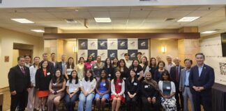 서재필기념재단, 본사에서 2025년도 인턴으로 활동한 학생들에 장학금 전달…